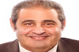 صورة المؤلف نبيل فاروق